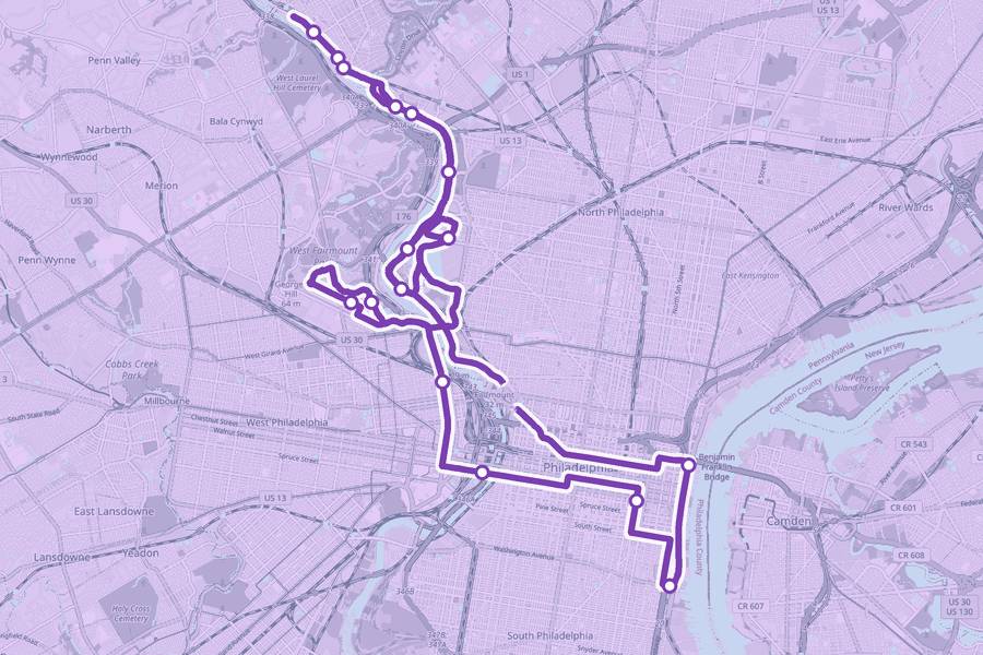 Course map of the Philadelphia Marathon, with a dot at every aid station